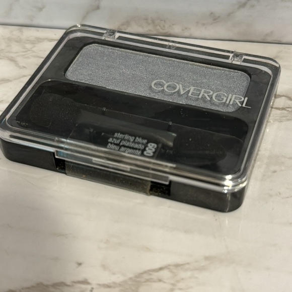 Covergirl eyeshadow in color sterling blue 600 discontinued - Picture 5 of 5